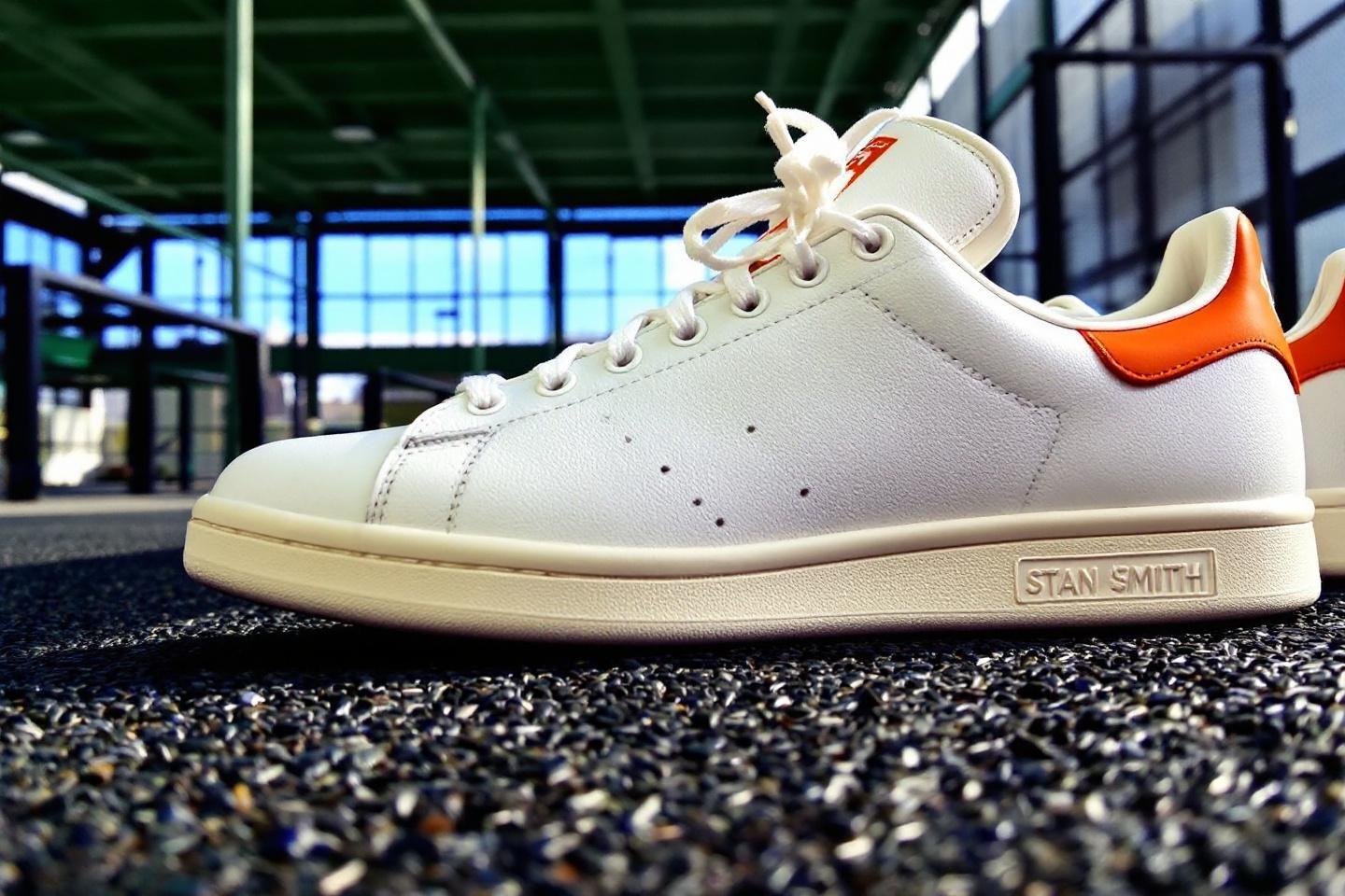 Stan Smith : baskets et chaussures de sport iconiques en blanc et éco-responsables